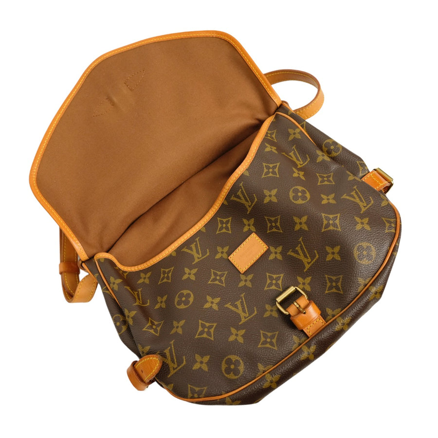 LOUIS VUITTON Monogram Saumur 30 M42256 Shoulder Bag