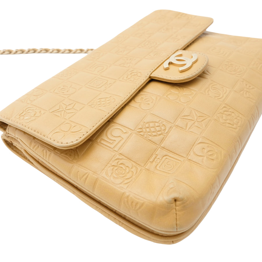 CHANEL 2003-2004 Embossed Logo Chain Double-Front Flap Shoulder Bag