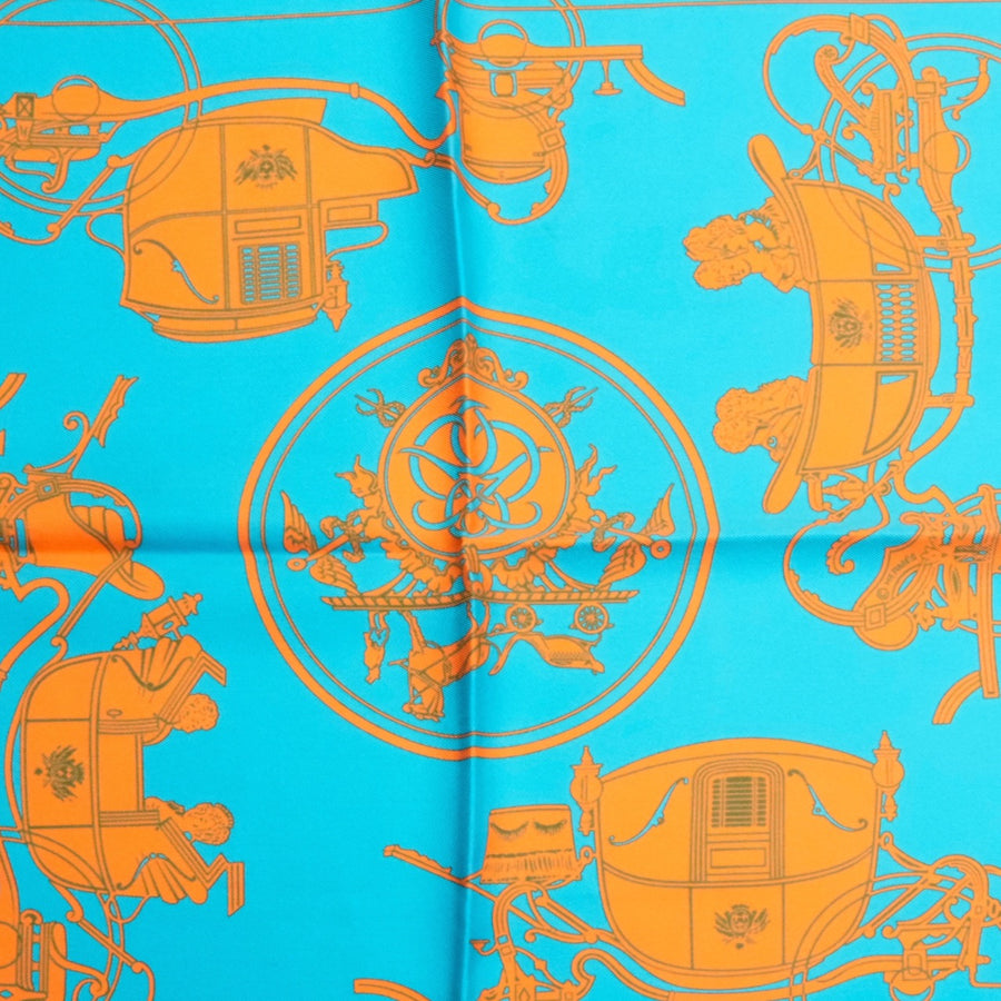 HERMES Carre 45 Scarf