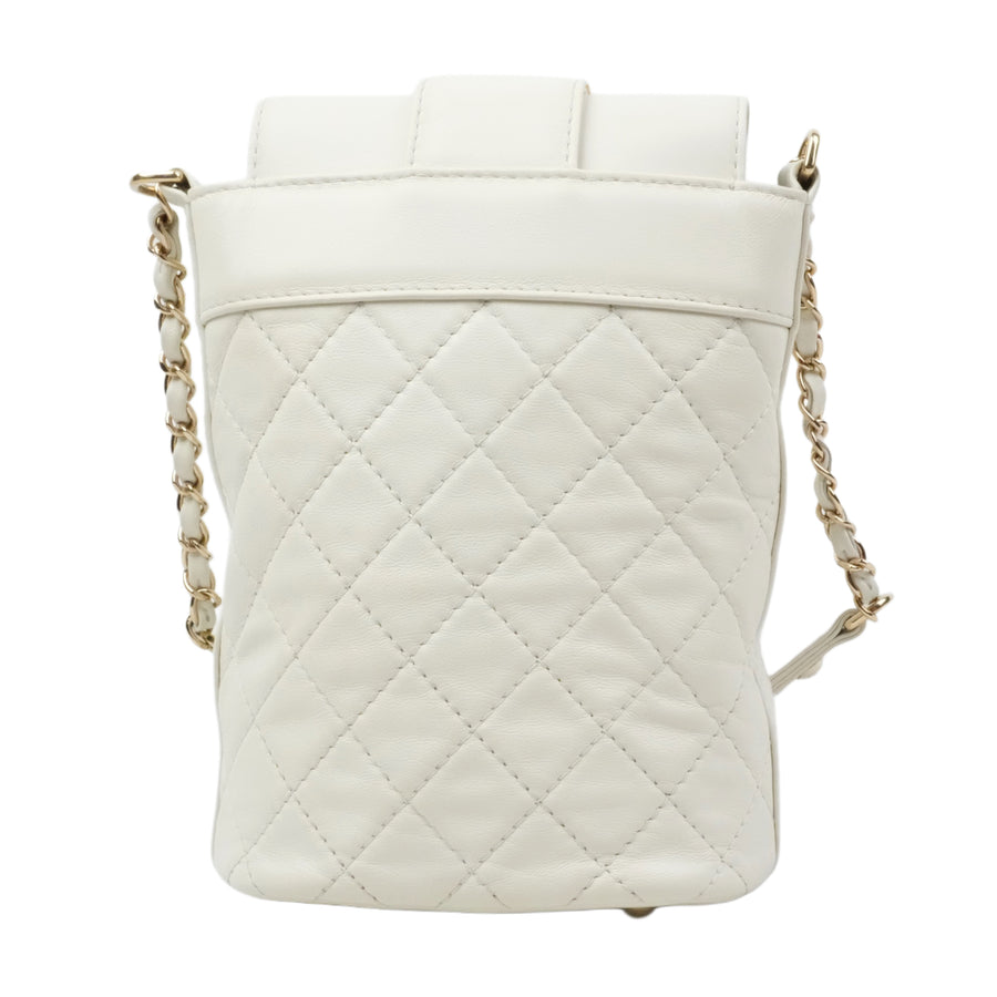 CHANEL Shoulder Bag