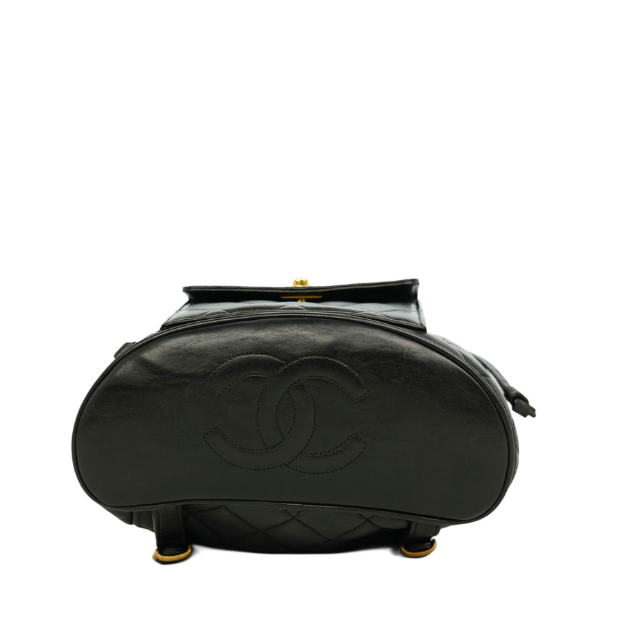 CHANEL 1994-1996 Matelassé Chain Lambskin Backpack