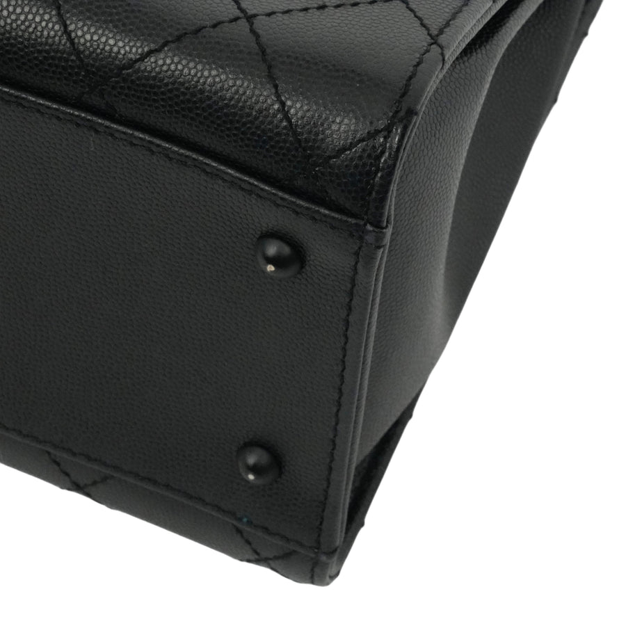 CHANEL 1997–1999 2.55 Matelassé Chain Caviar Skin Shoulder Bag