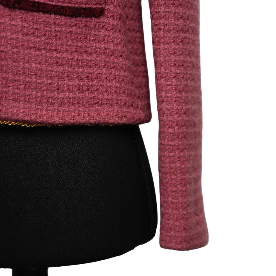 CHANEL Outfit