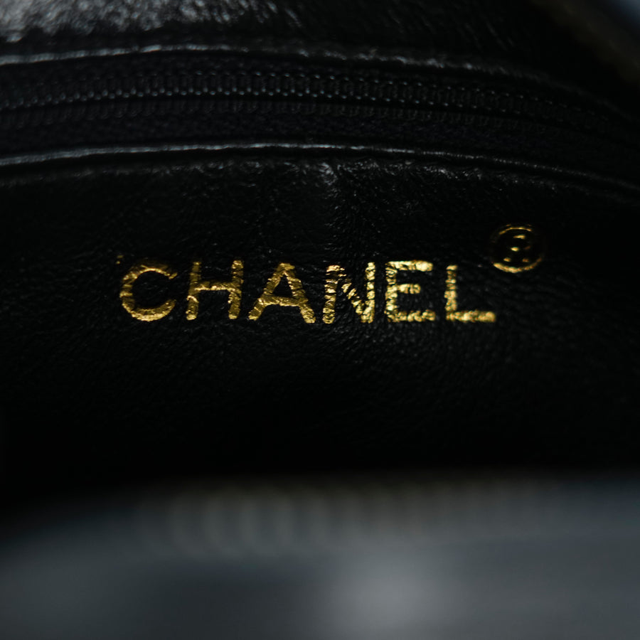 CHANEL 1991-1994 Coco Mark V-Stick Chain Lambskin Shoulder Bag