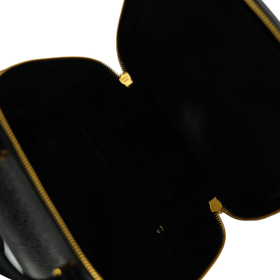 CHANEL 1996–1997 Caviar Leather Vanity Handbag / Shoulder Bag 2-Way
