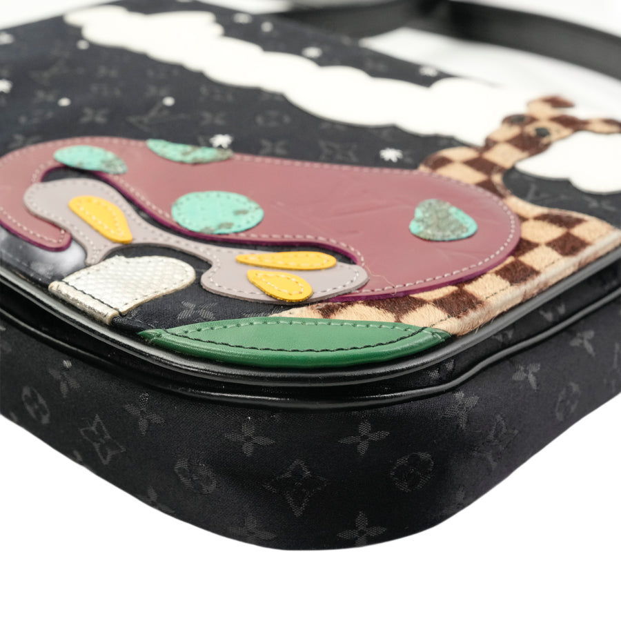 LOUIS VUITTON Monogram Comte De Femusette Satin Noir Shoulder Bag M92273