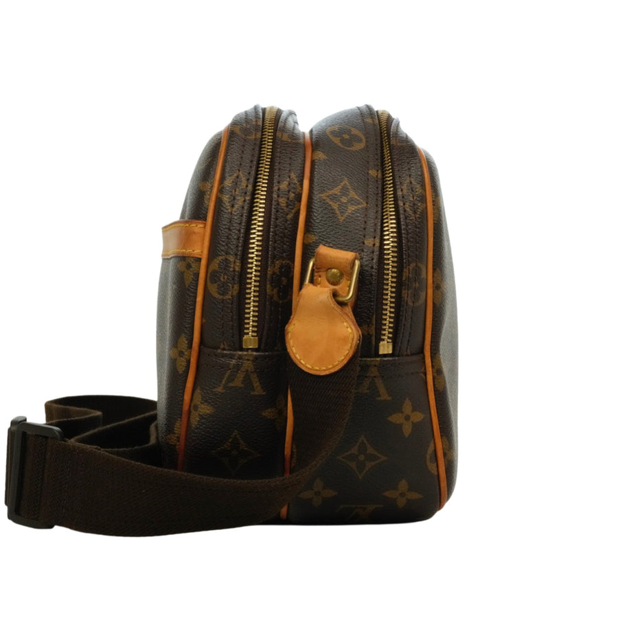 LOUIS VUITTON Monogram Reporter Shoulder Bag