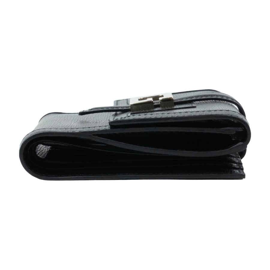 GUCCI Leather Logo W-Hook Compact Wallet