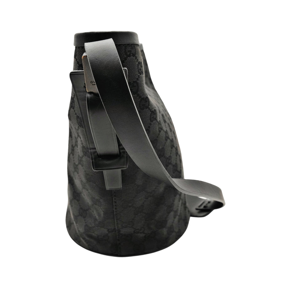 GUCCI GG Canvas Shoulder Bag