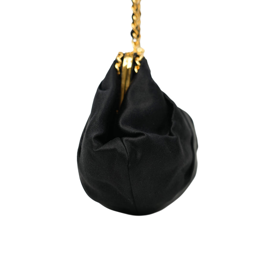 CHANEL 1996-1997 Chain Kiss Lock Shoulder Bag