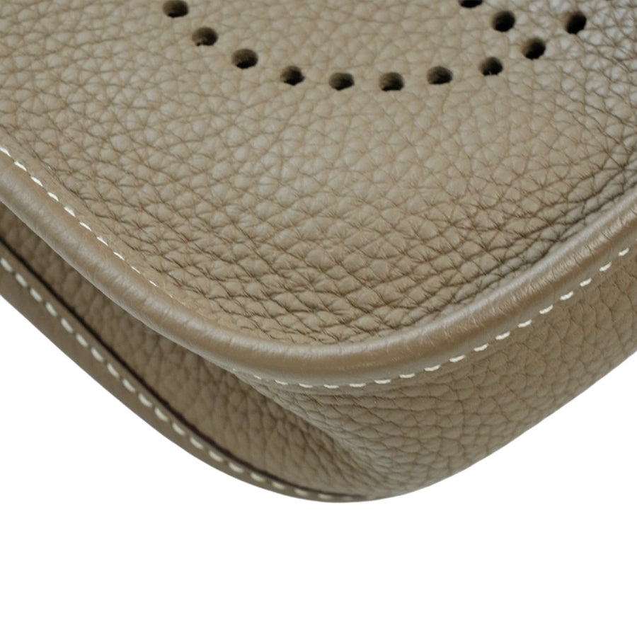 HERMES Evelyne 16 Shoulder Bag