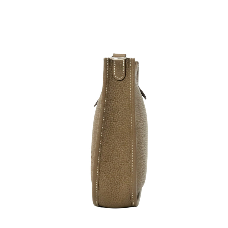 HERMES Evelyne 16 Shoulder Bag