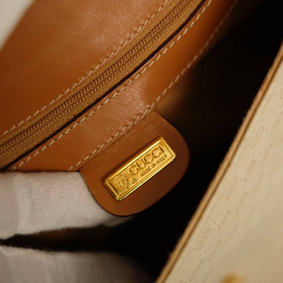 GUCCI GG Supreme Shoulder Bag