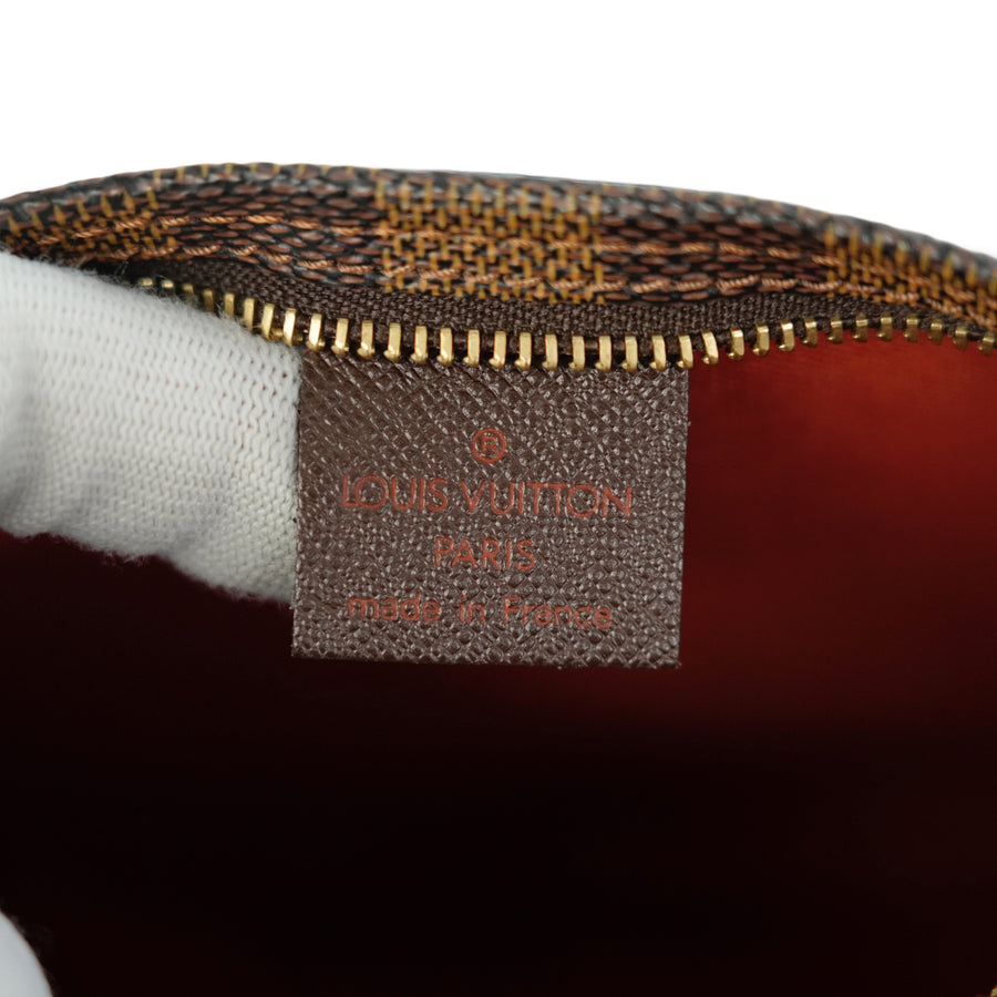 LOUIS VUITTON Damier True Makeup Shoulder Bag