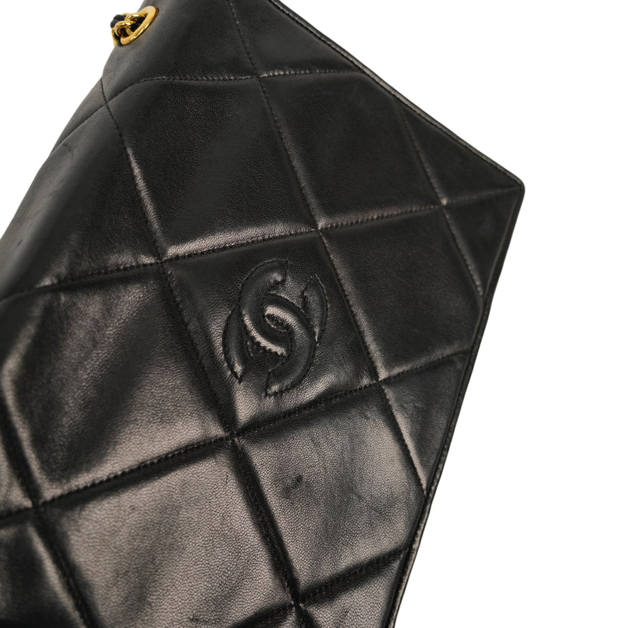 CHANEL 1986-1988Matelasse Chain Coco Mark Lambskin Shoulder Bag