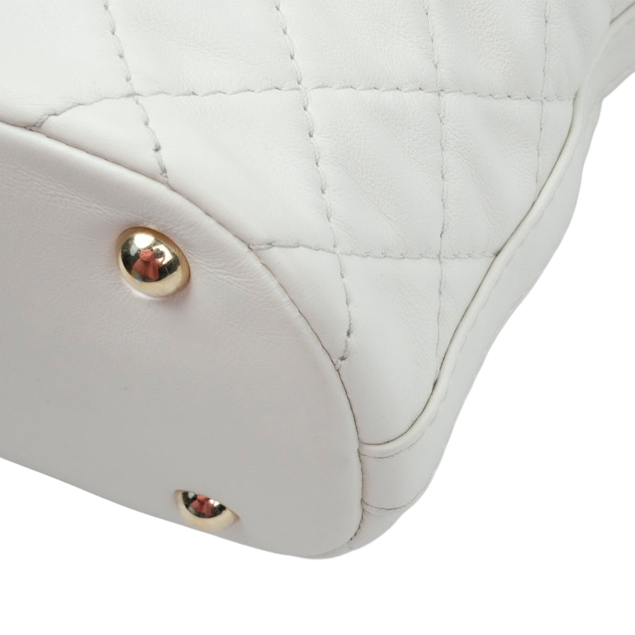 CHANEL Shoulder Bag