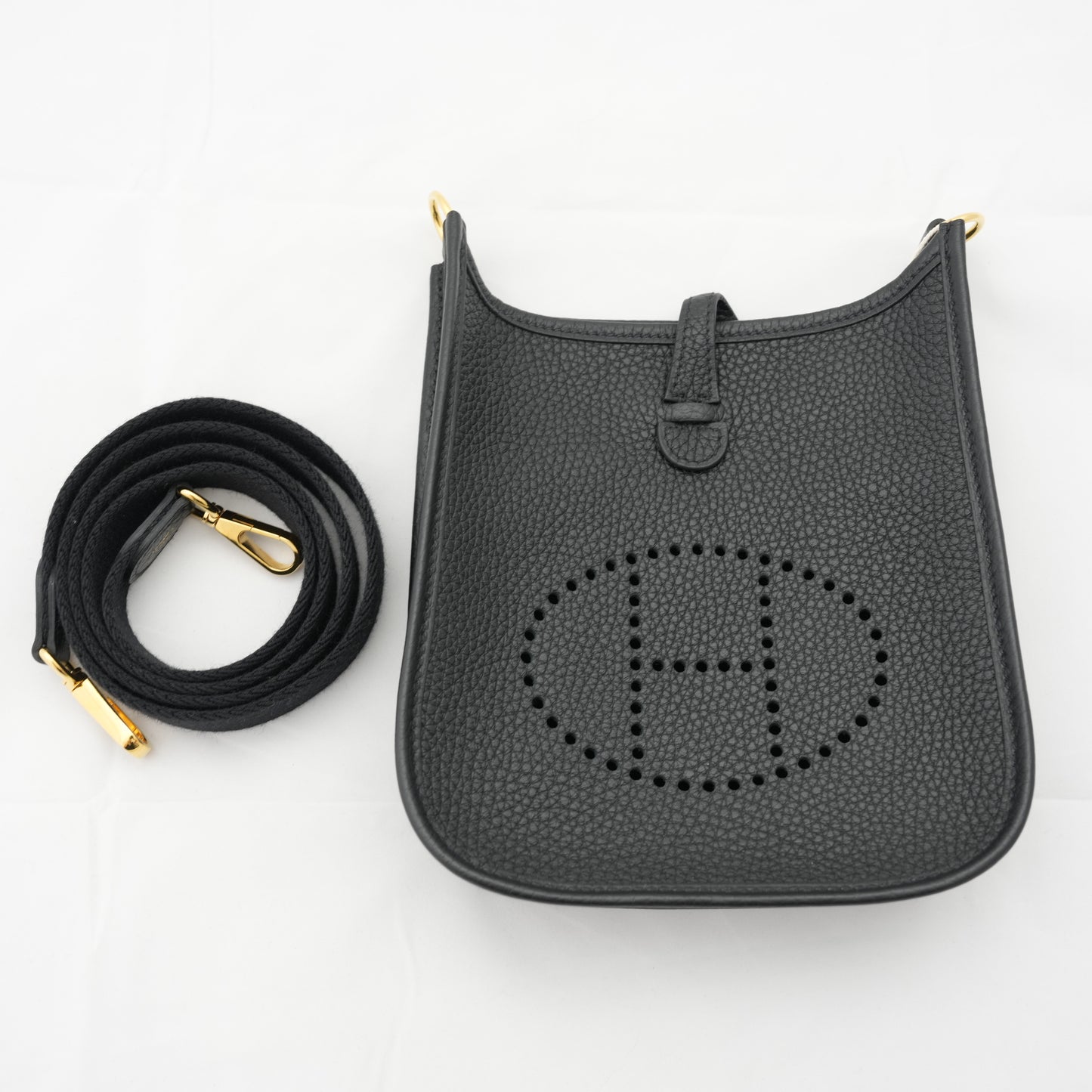 HERMES Evelyn TPM Evelyn Series Shoulder Bag