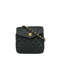 CHANEL 1986-1988 Matelassé Shoulder Bag