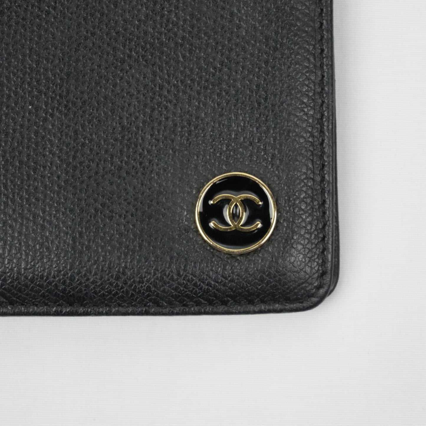 CHANEL Coco Button Card Case