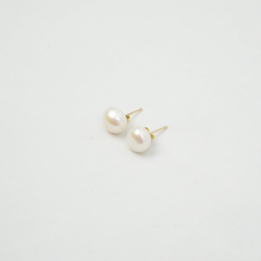 Pearl 1.1g 18K Earring