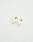 Pearl 1.1g 18K Earring