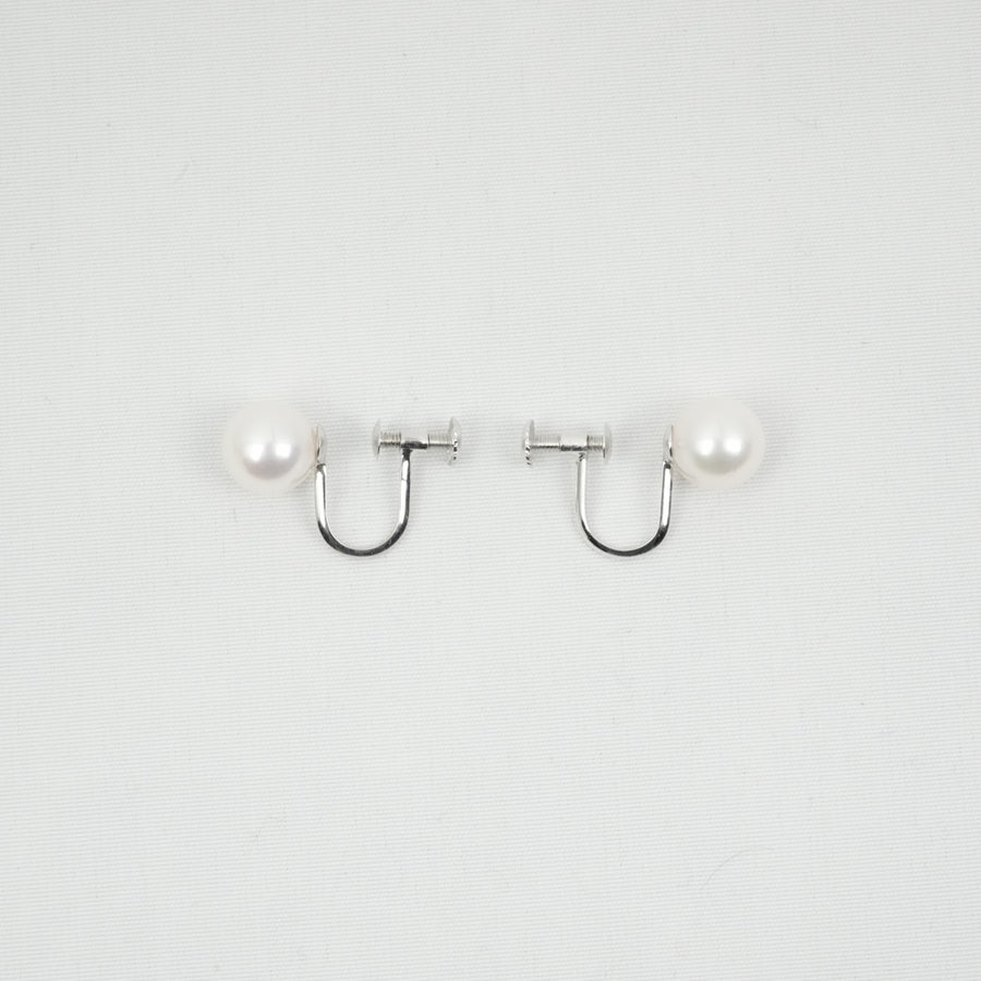 Pearl 1.7g 14K Earring