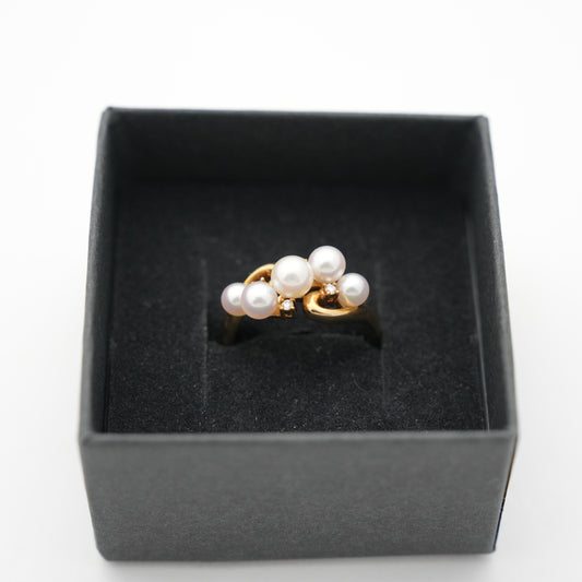 TASAKI K18 Pearl (Main Stone: 4.0-5.1mm) (Side Stones: Diamond 0.04) 4g  Ring