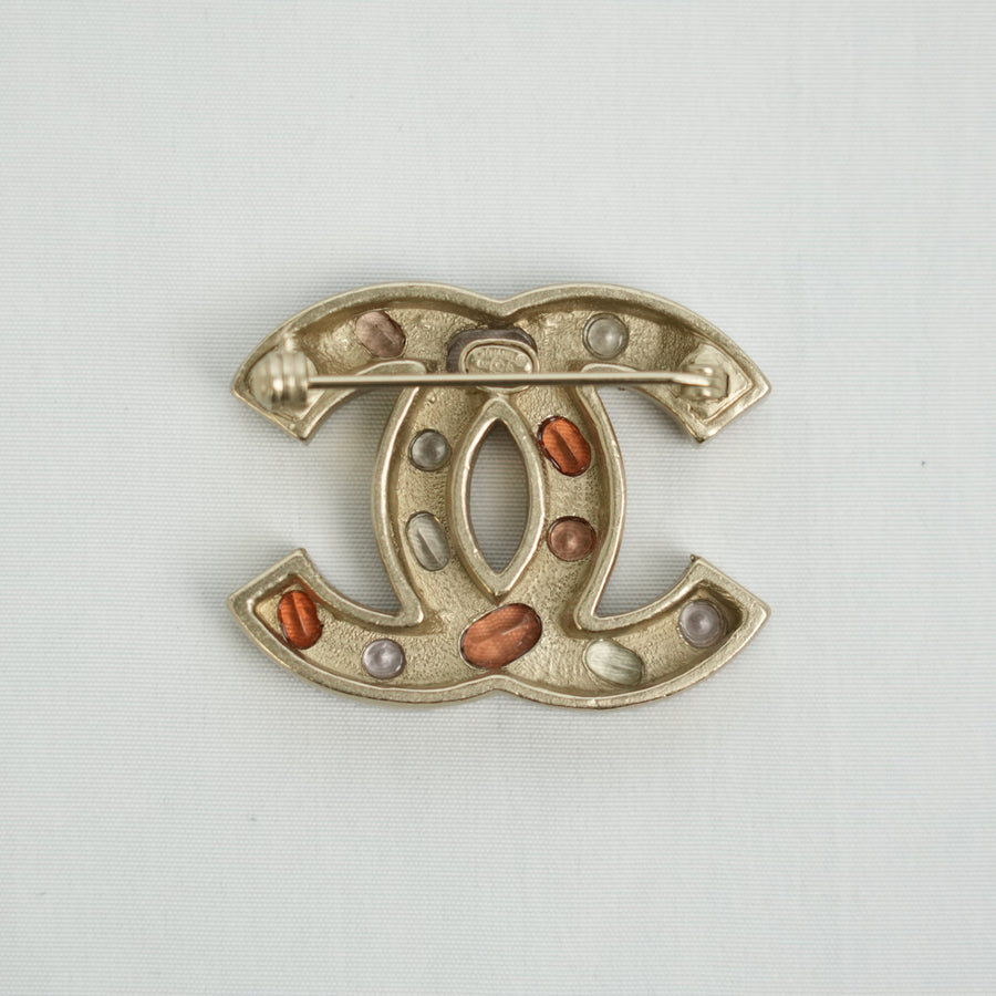 CHANEL 2002 Brooch