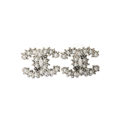 CHANEL 2005 Coco Mark Pearl Earring
