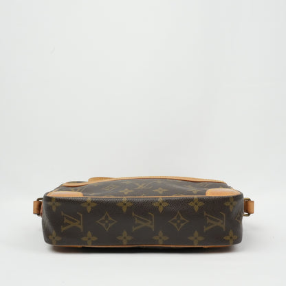 LOUIS VUITTON Monogram Shoulder Bag