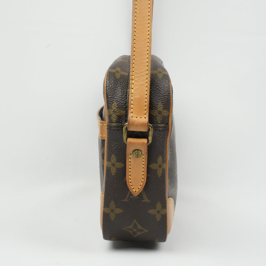 LOUIS VUITTON Monogram Shoulder Bag