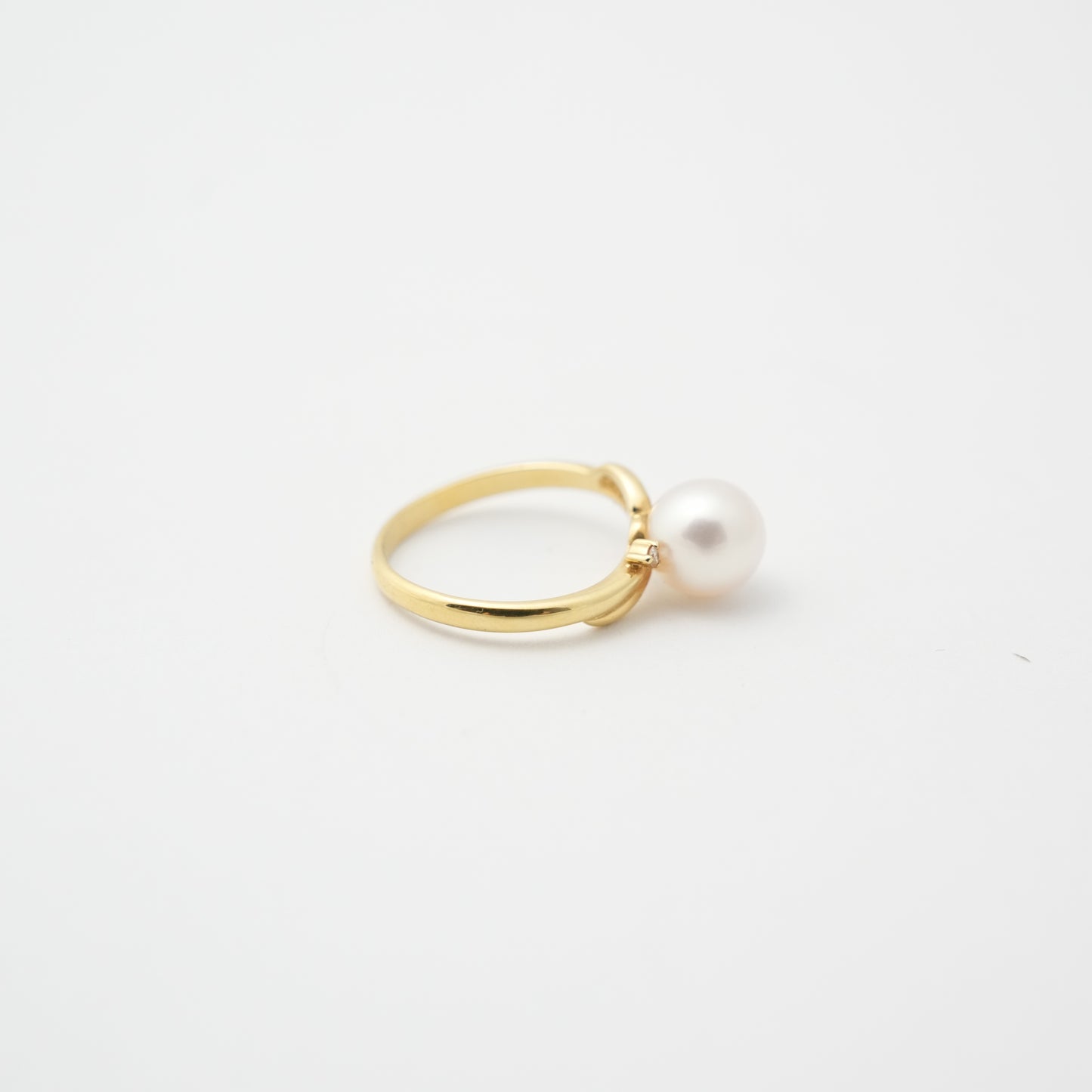 TASAKI K18 Pearl 7.70mm (Side Stones: Diamond 0.01) 2.8g  Ring