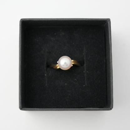 TASAKI K18 Pearl 7.70mm (Side Stones: Diamond 0.01) 2.8g  Ring