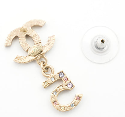 CHANEL 2006 Earring Studs No.5