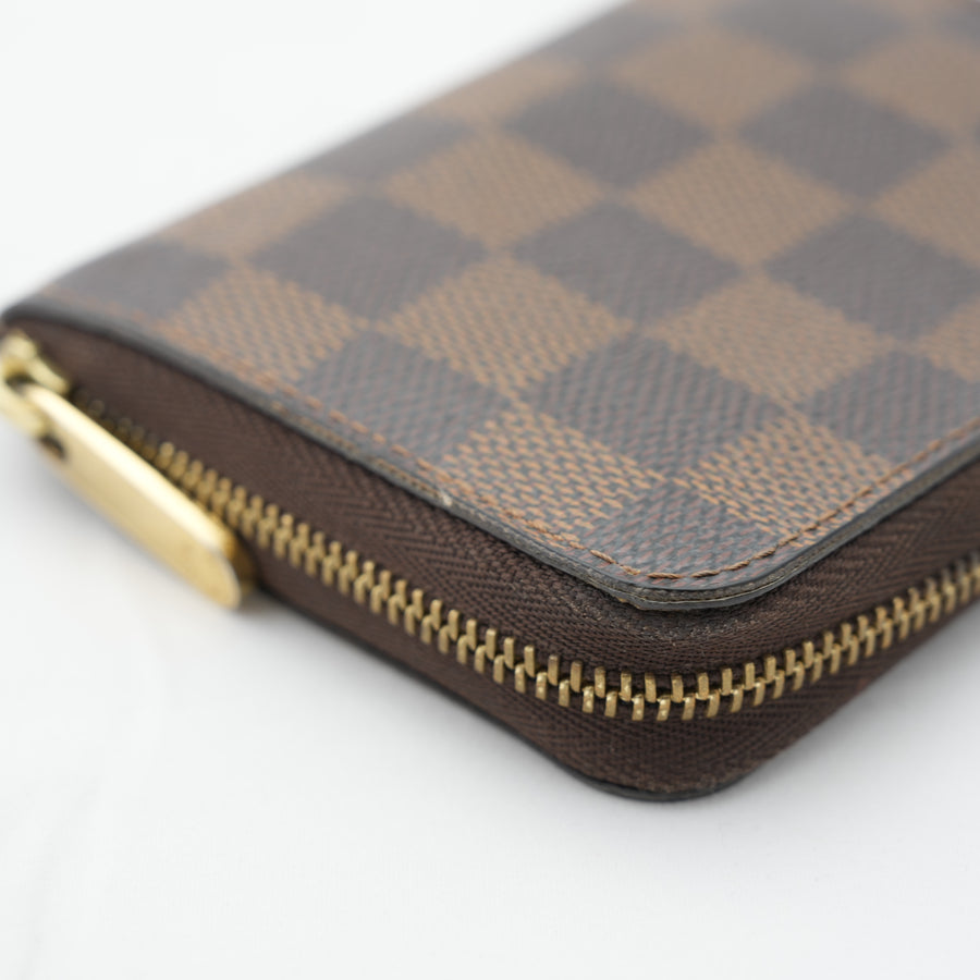 LOUIS VUITTON Damier Coin Case M63070