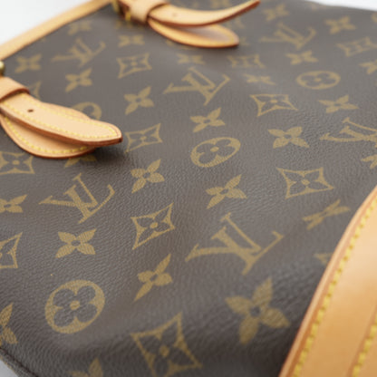 LOUIS VUITTON Monogram Petit Bucket Shoulder Bag M42238