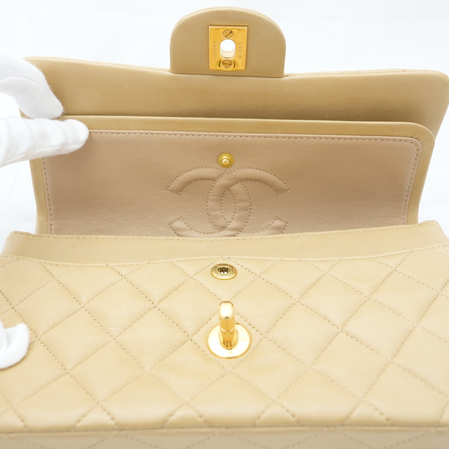 CHANEL 1997-1999 Lambskin Classic Matelassé Double Flap Shoulder Bag