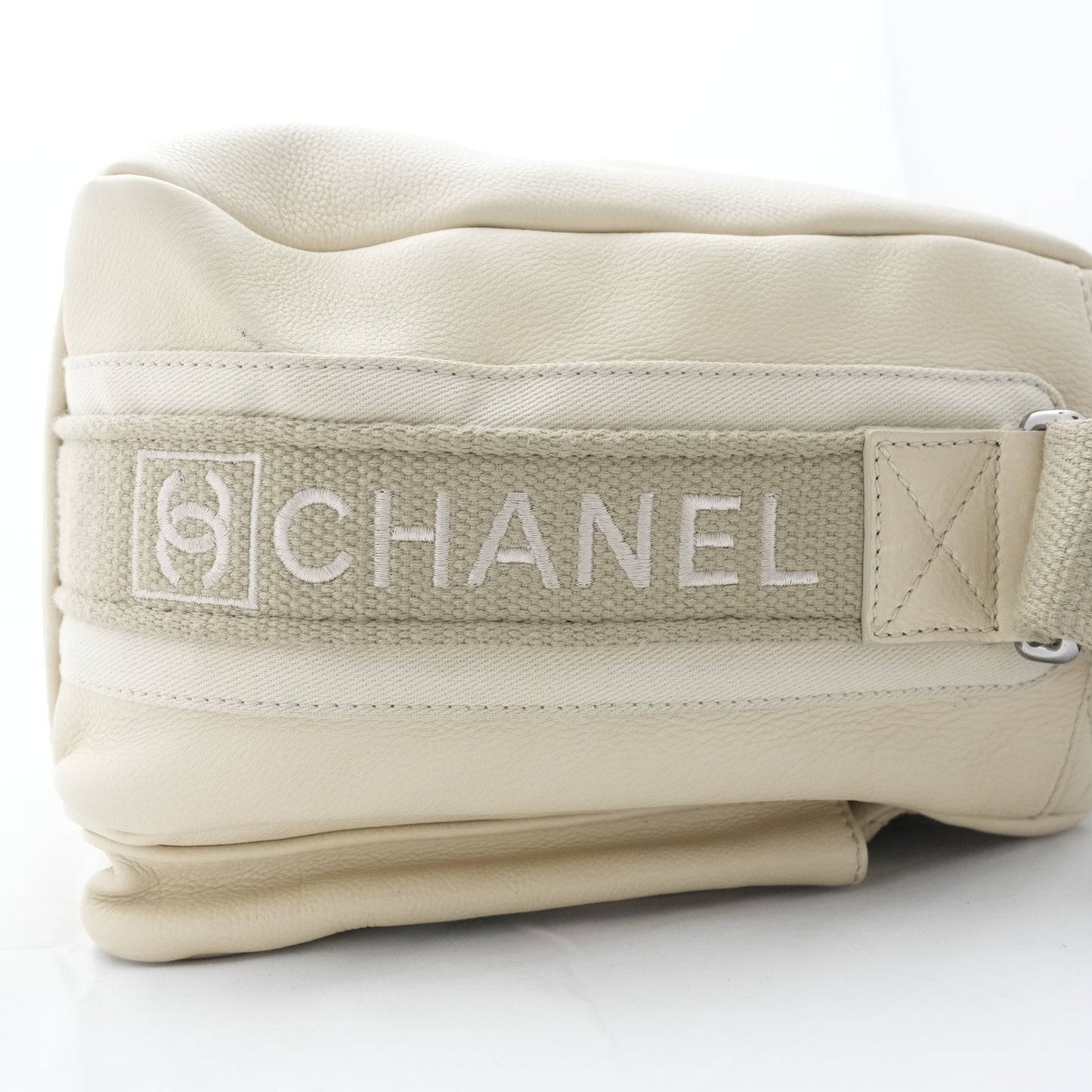 CHANEL 2008-2009 Leather Beige Shoulder Bag