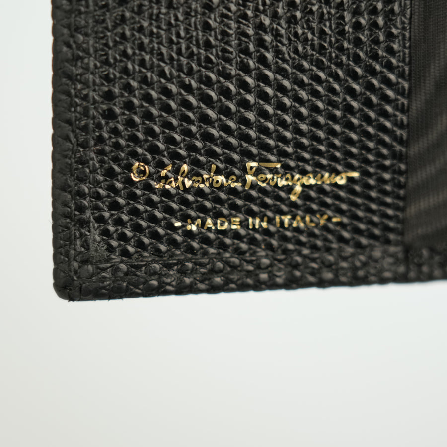 SALVATORE FERRAGAMO Lizard Pattern Vara Plate Key Case