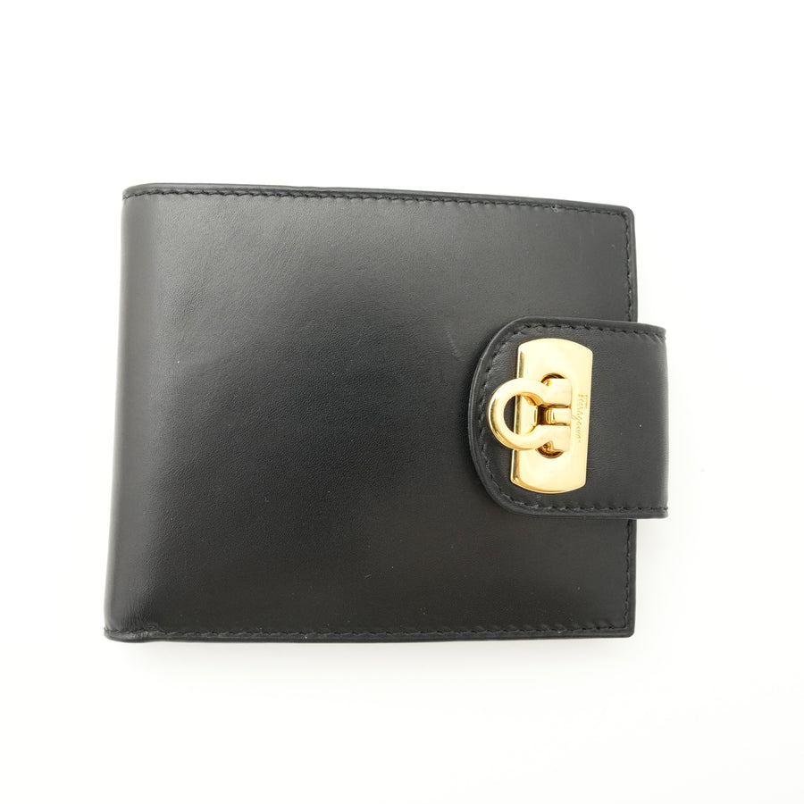 SALVATORE FERRAGAMO Gancini Wallet