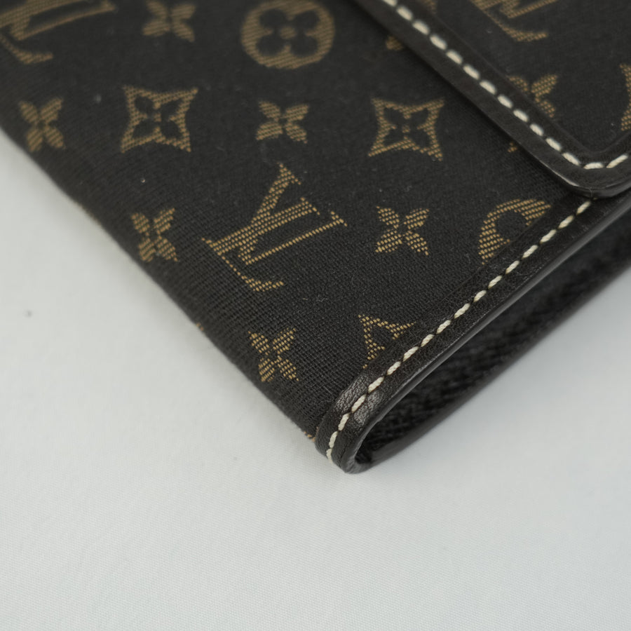 LOUIS VUITTON Monogram Portefeuille Sarah Long Wallet M63006