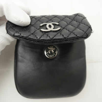 CHANEL 2006-2008 Matelassé Turn-Lock Multipochette Shoulder Bag