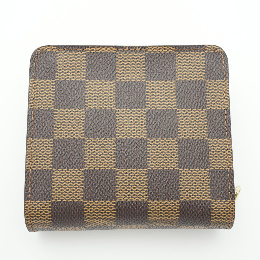 LOUIS VUITTON Damier Wallet