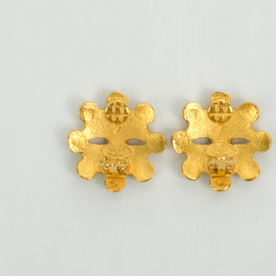 CHANEL Flower Coco Mark Earrings