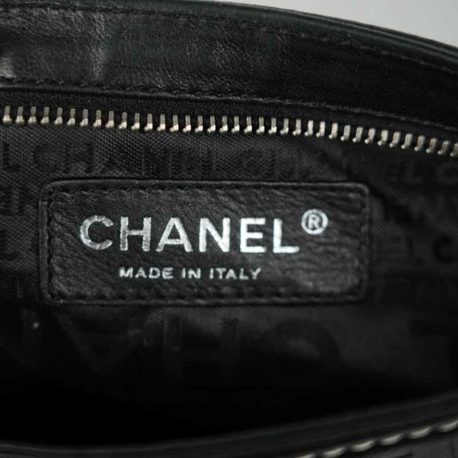 CHANEL 2003-2004 Chain Shoulder Bag