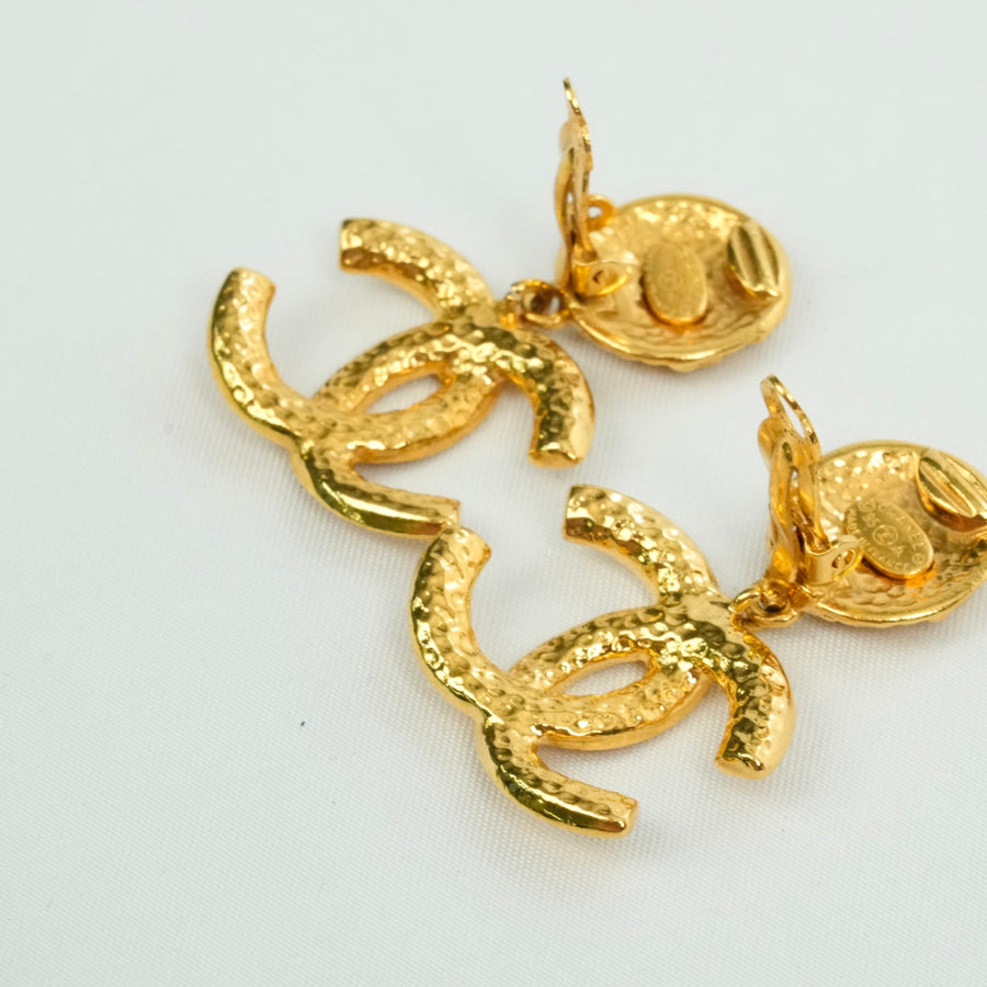 CHANEL Coco Mark Earrings