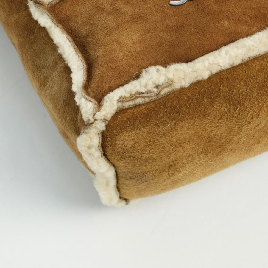 CHANEL 2000–2002 Coco Shearling Shoulder Bag