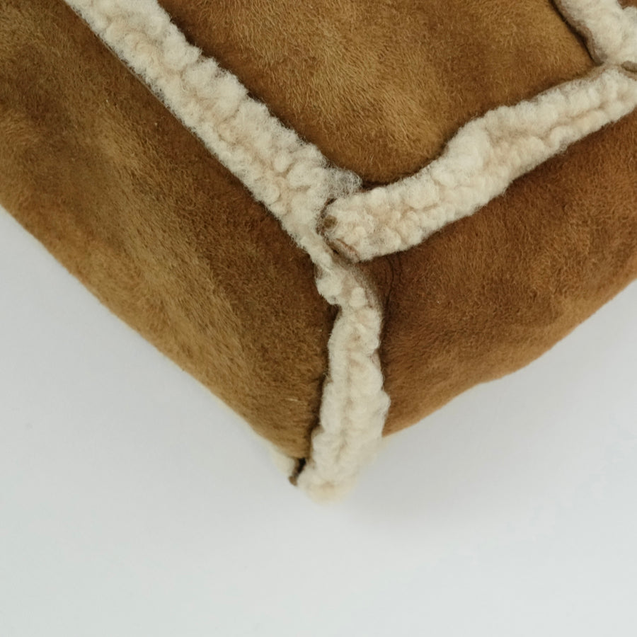CHANEL 2000–2002 Coco Shearling Shoulder Bag