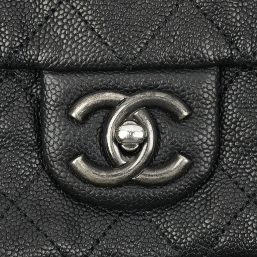 CHANEL Shoulder Bag