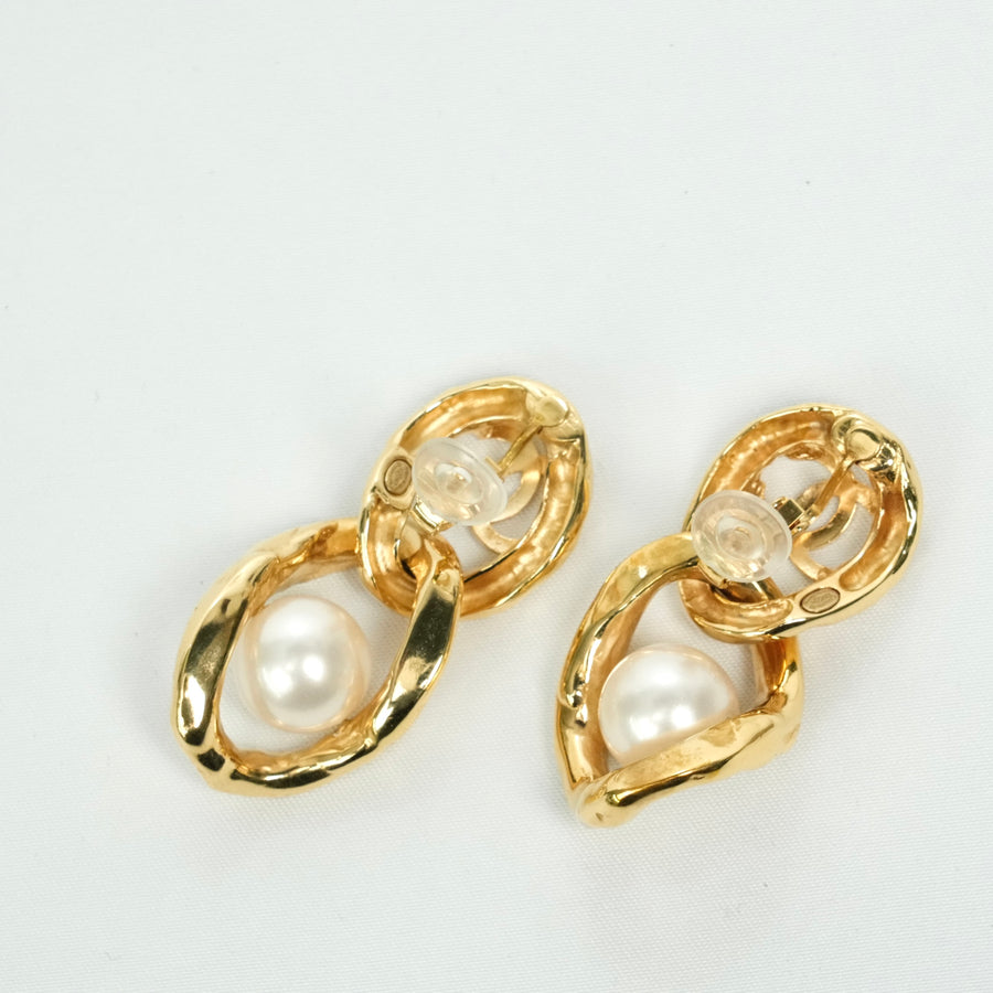 CHANEL Coco Mark Earrings